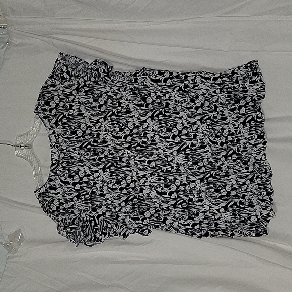 JNY Jones New York‎ Blouse V-Neck Floral Print Ruffle Sleeve Top 3X - Picture 5 of 5